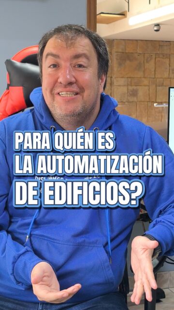 ¿Tu edificio necesita automatización? Estos son los 3 perfiles que más se benefician | Domosis

🚨 "Eso es solo para edificios grandes y lujosos."
Es el error más común que escuchamos. Y cuesta caro creerlo.
La automatización de edificios no es un lujo. Es una decisión financiera y de seguridad que aplica para más propiedades de las que imaginas.
Estos son los 3 perfiles que más se benefician:

🏠 1. Edificios residenciales de menos de 50 apartamentos
El 70% del presupuesto de administración se va pagando vigilancia.
Con automatización ese costo se reduce drásticamente — y la seguridad mejora.
Menos gasto. Más control. Mejor calidad de vida.

🏘️ 2. Conjuntos cerrados con varias torres
Perímetros grandes, múltiples accesos y alto flujo de residentes y visitantes.
La tecnología no solo optimiza el presupuesto — transforma por completo la seguridad del conjunto.
Un solo sistema integrado para todo el perímetro.

🏢 3. Edificios de oficinas pequeños
Visitas frecuentes, accesos controlados y necesidad de registro de ingresos.
Con automatización puedes enviar una autorización previa al visitante o autorizarlo directamente en portería.
Reducción de costos operativos hasta un 70%.

¿Y qué más aplica?
✅ Parqueaderos grandes y pequeños
✅ Centros médicos
✅ Centros comerciales
En todos estos espacios la automatización mejora la seguridad y reduce los costos de operación de forma significativa.

Si tienes un edificio, un conjunto o un espacio con accesos que gestionar, la automatización ya es para ti.
📲 Escríbenos y te decimos exactamente qué solución necesita tu propiedad.
Domosis — Más de 10 años automatizando edificios en Bogotá.